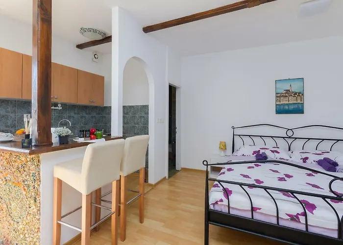 Apartamento Ela Pula