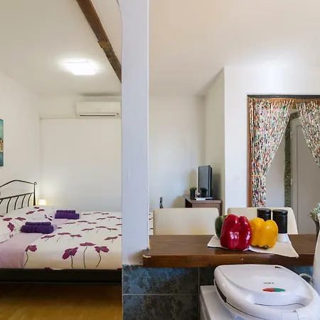 Ela Apartamento Pula